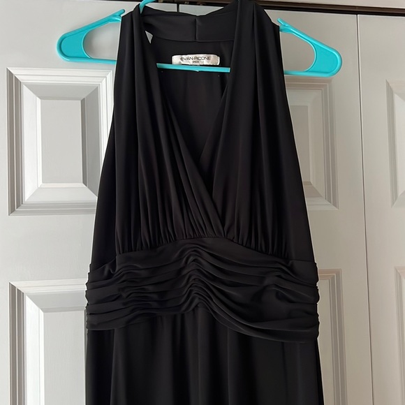 Evan Picone V Cut Halter Black Fit Flare Dress Size 12 - Picture 1 of 5